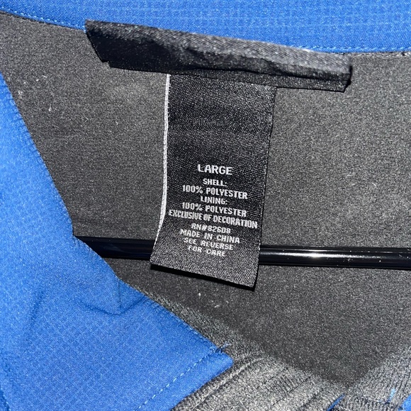 Winter jacket - Picture 2 of 3